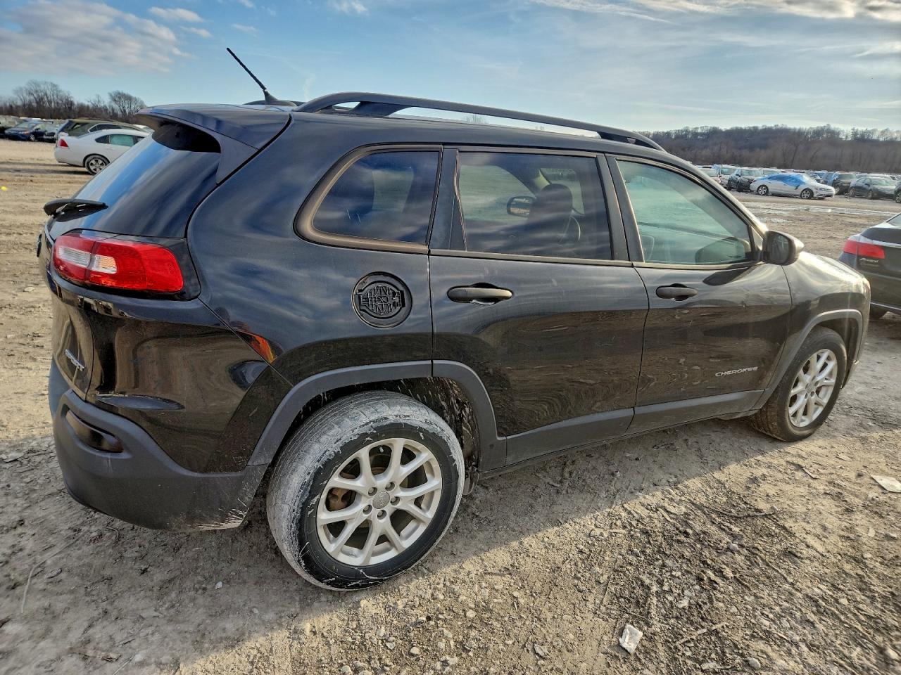 2016 JEEP CHEROKEE SPORT photo 3