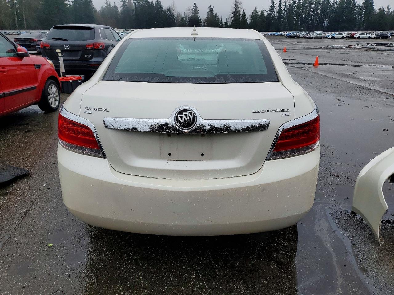2010 BUICK LACROSSE photo 16