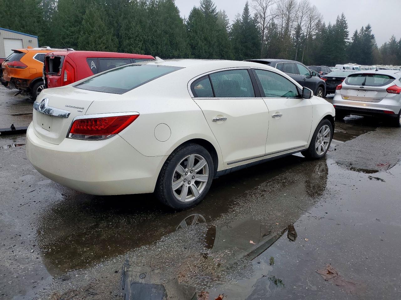 2010 BUICK LACROSSE photo 7