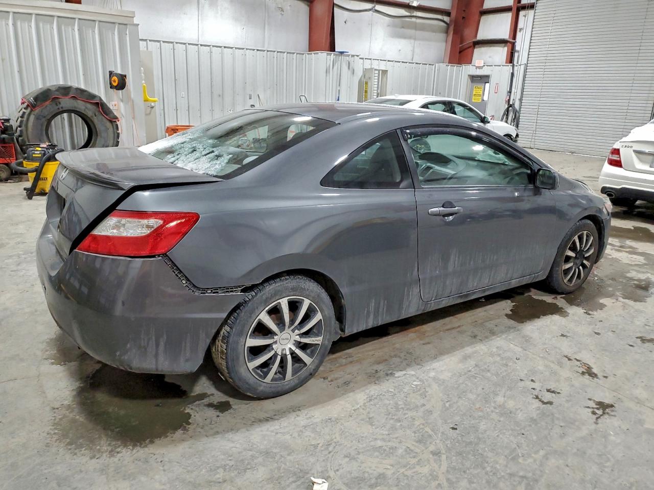 2010 HONDA CIVIC LX photo 5