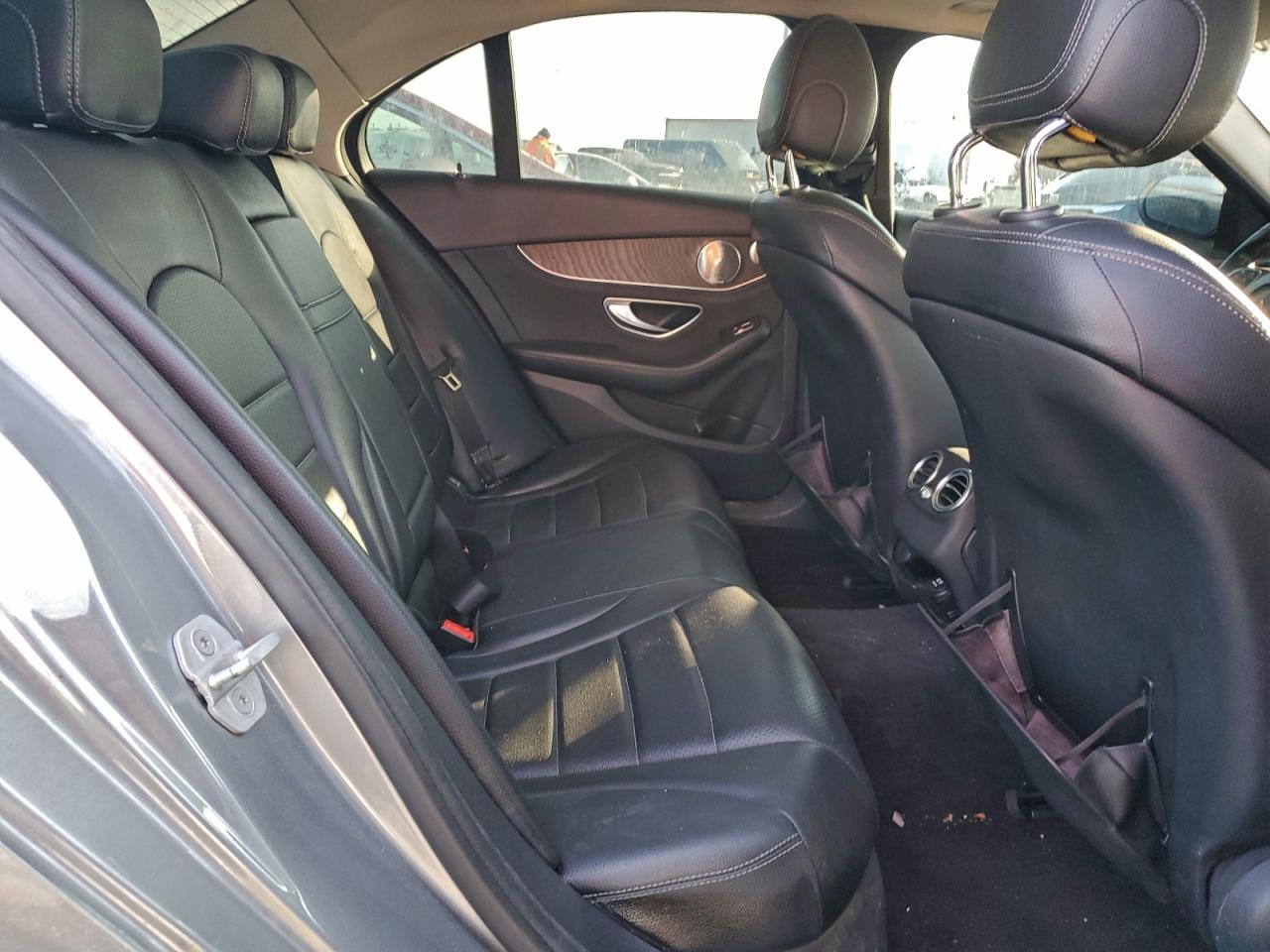 2015 MERCEDES-BENZ C 300 4MATIC photo 28