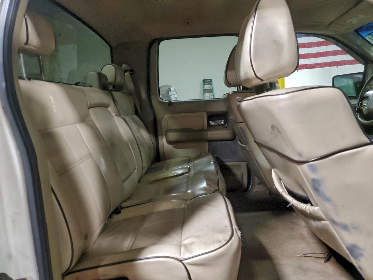 2006 LINCOLN MARK LT photo 19