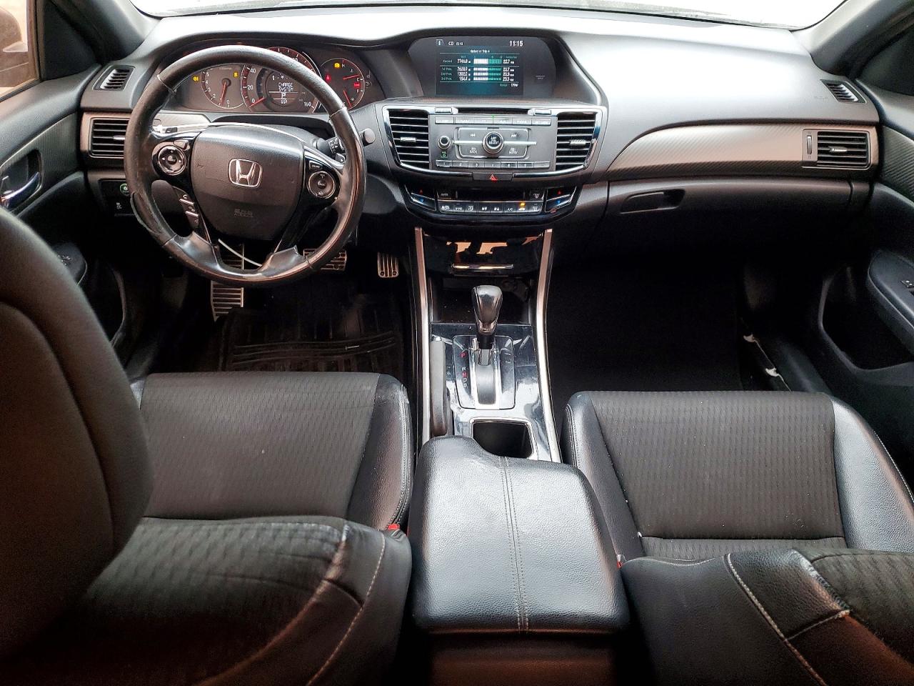 2017 HONDA ACCORD SPORT photo 8