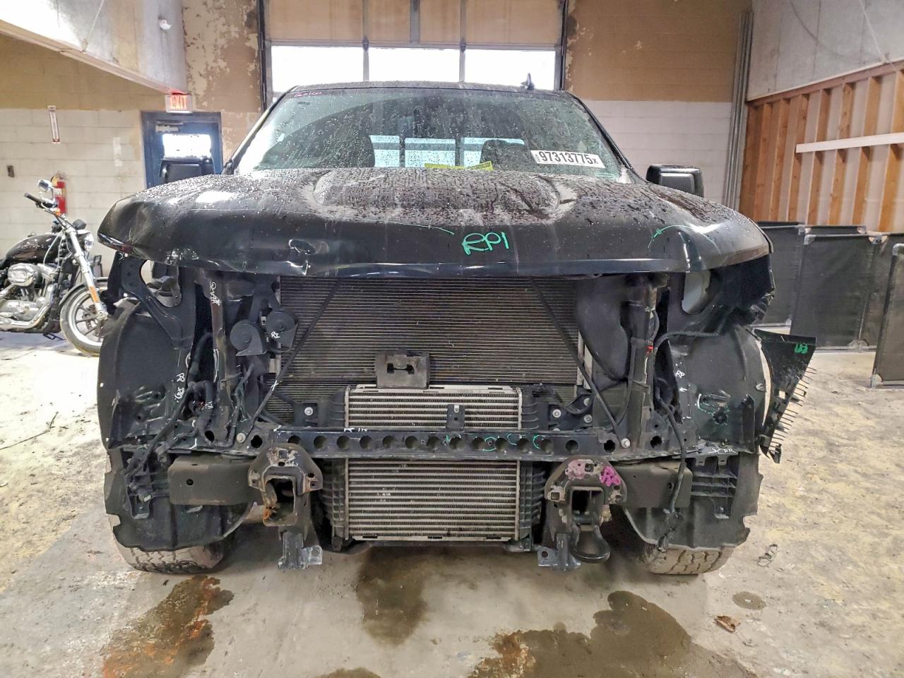 2019 CHEVROLET SILVERADO K1500 RST photo 5
