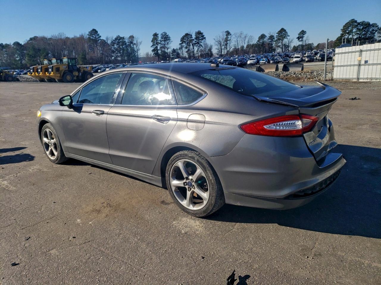 2014 FORD FUSION SE photo 2