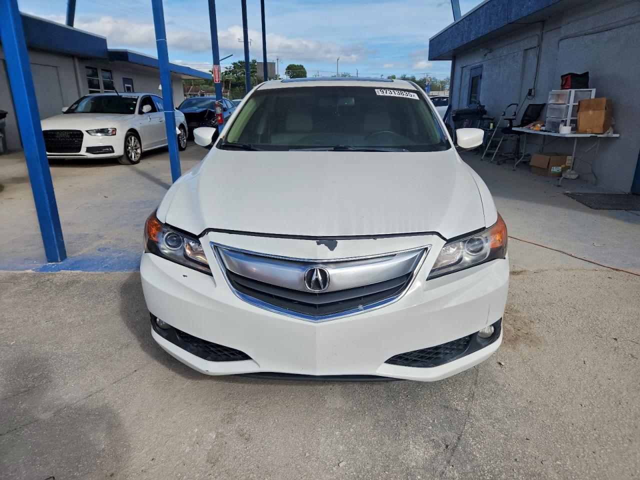 2013 ACURA ILX 20 TECH photo 5
