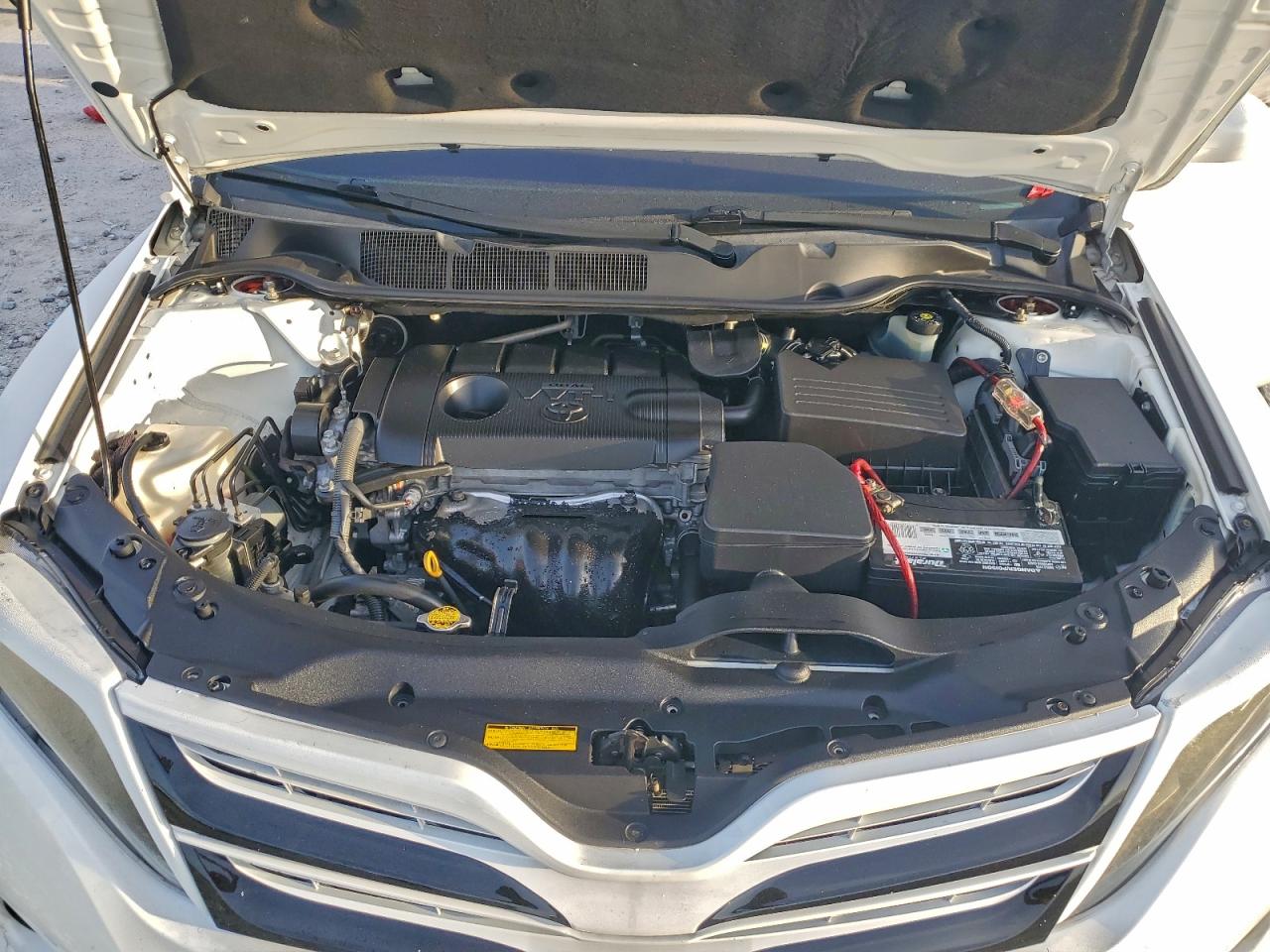 2012 TOYOTA VENZA LE photo 21