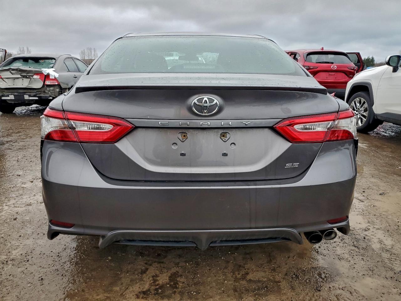 2019 TOYOTA CAMRY L photo 6