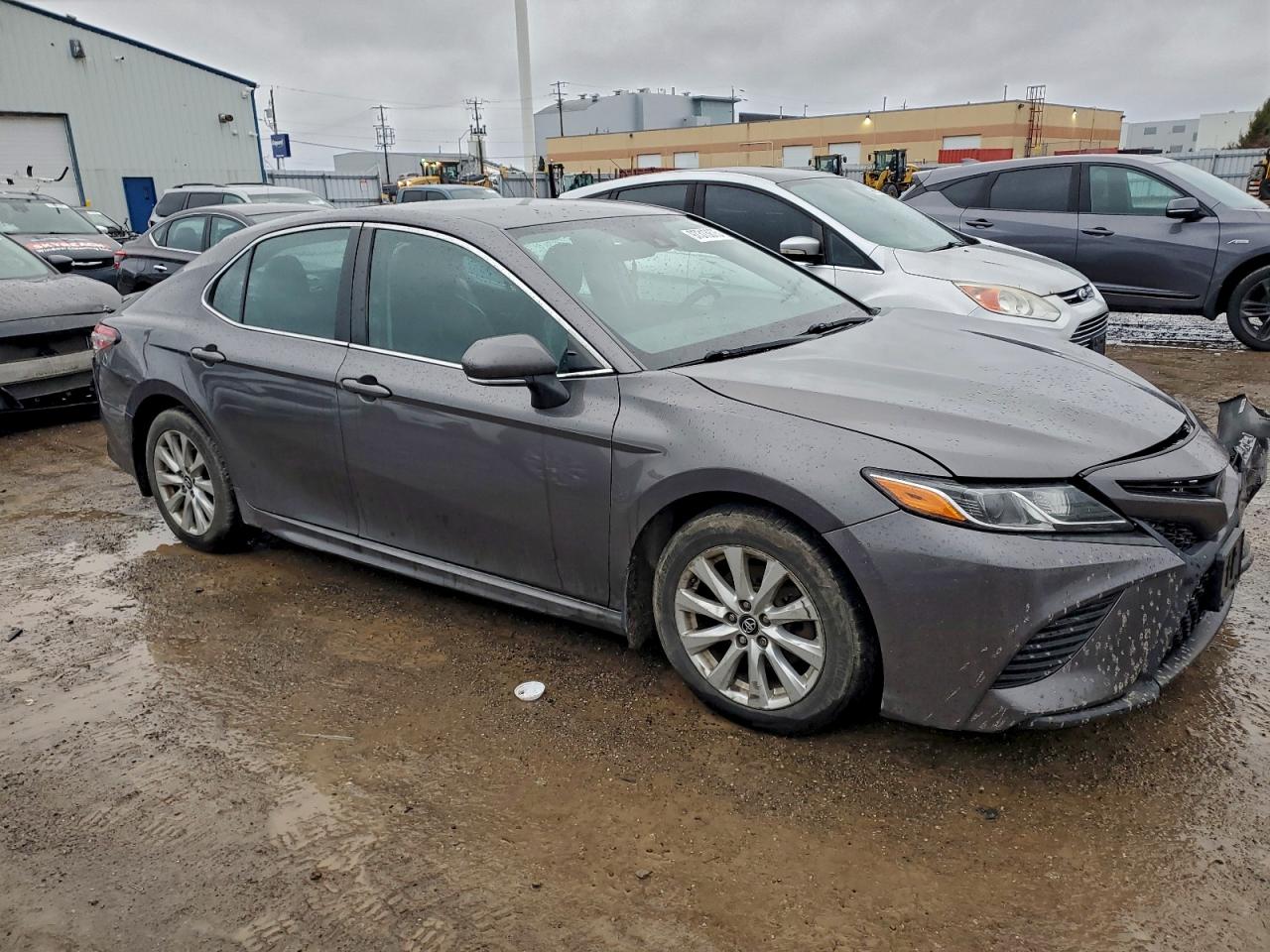 2019 TOYOTA CAMRY L photo 4
