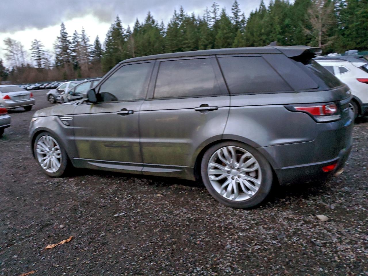 2016 LAND ROVER RANGE ROVER SPORT HSE photo 3