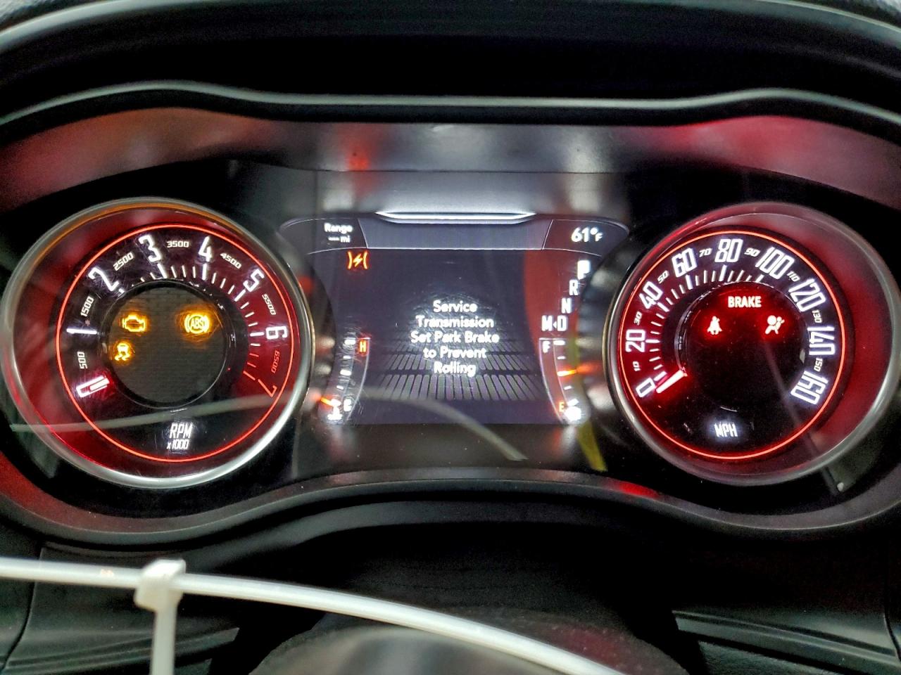 2022 DODGE CHALLENGER SXT photo 25
