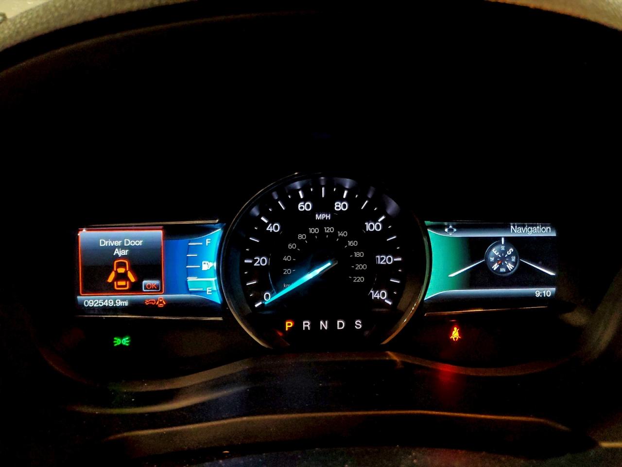 2016 FORD EXPLORER XLT photo 17