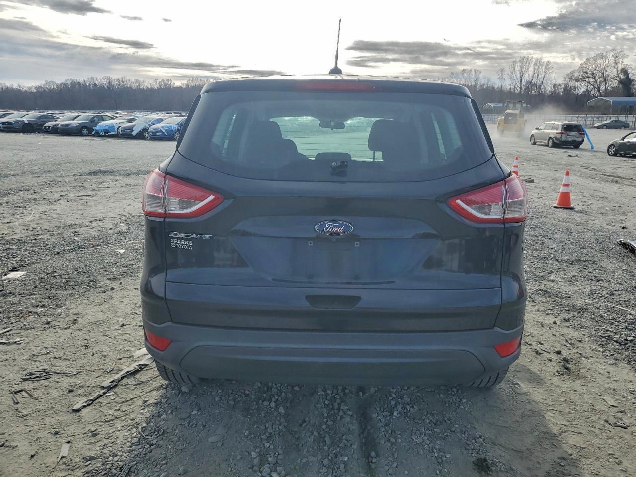 2016 FORD ESCAPE S photo 16
