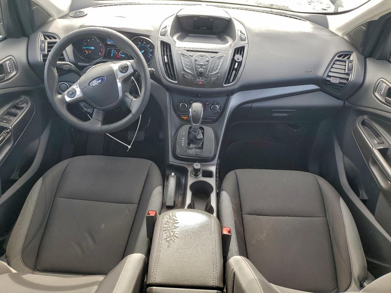 2016 FORD ESCAPE S photo 22