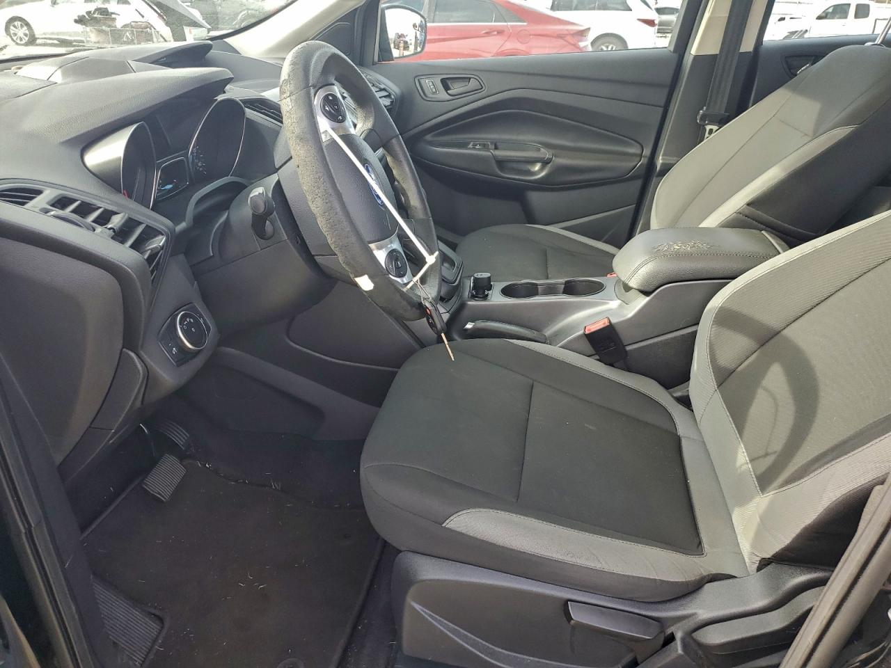 2016 FORD ESCAPE S photo 19