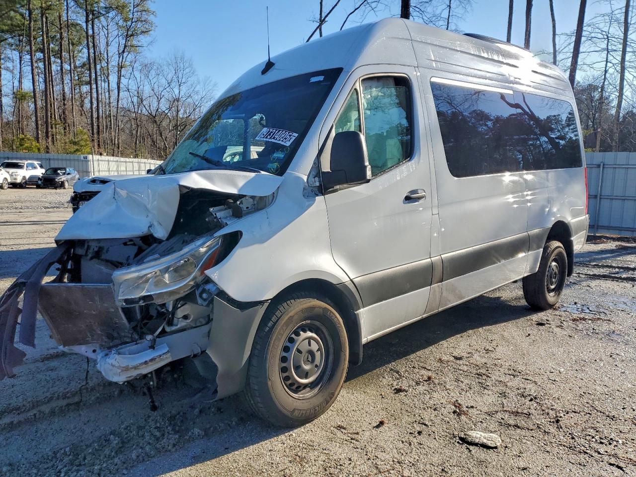 2024 MERCEDES-BENZ SPRINTER