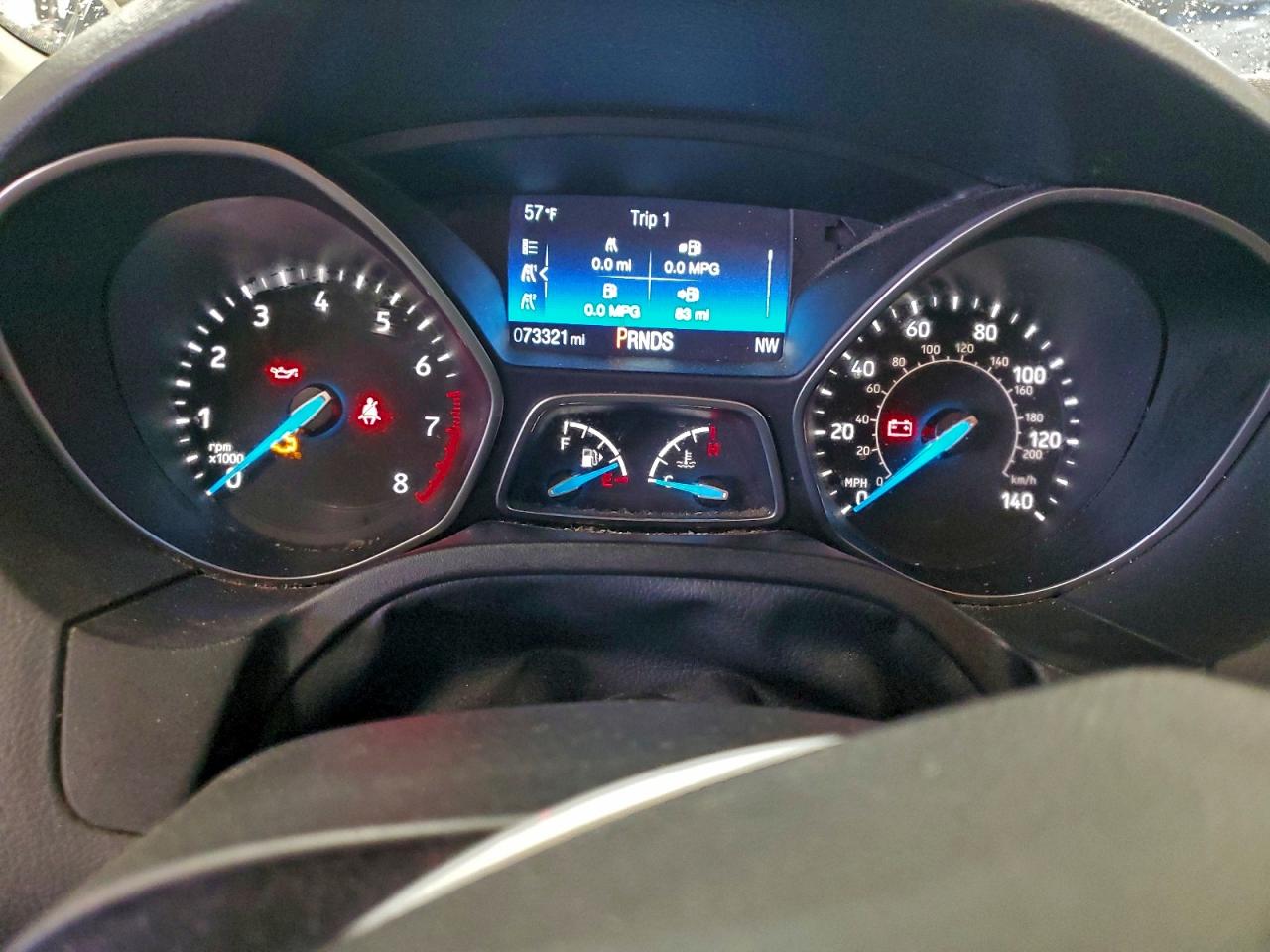 2018 FORD FOCUS SE photo 17