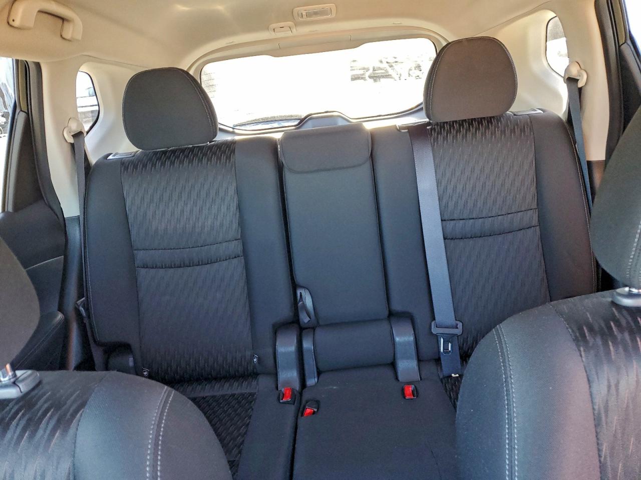 2018 NISSAN ROGUE S photo 10