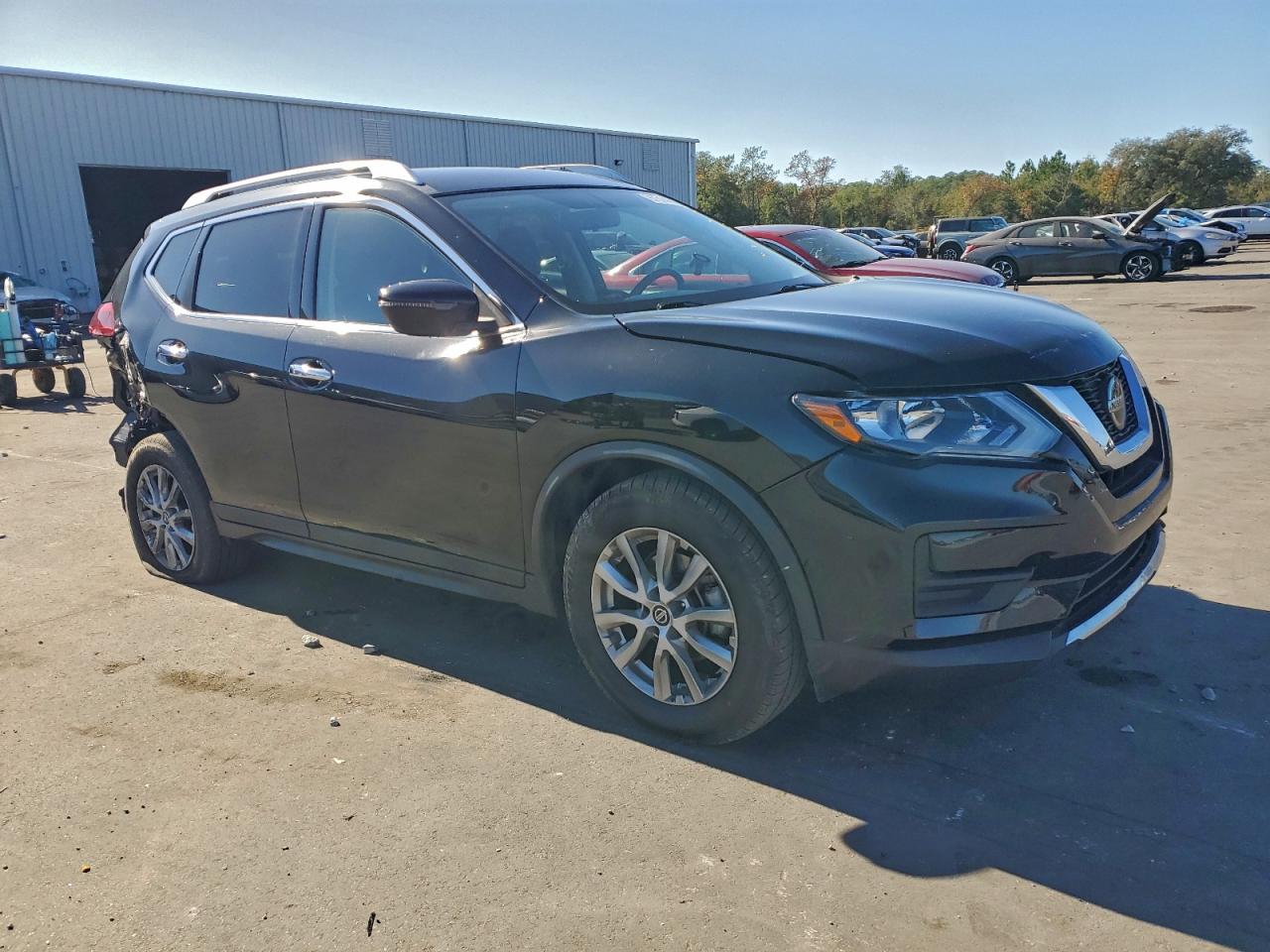 2018 NISSAN ROGUE S photo 4