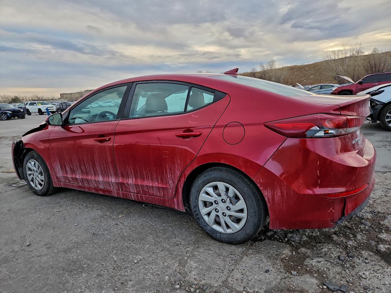 2017 HYUNDAI ELANTRA SE photo 2