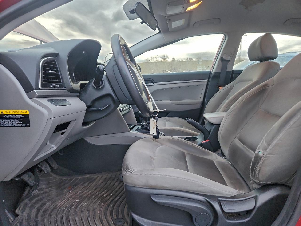 2017 HYUNDAI ELANTRA SE photo 7