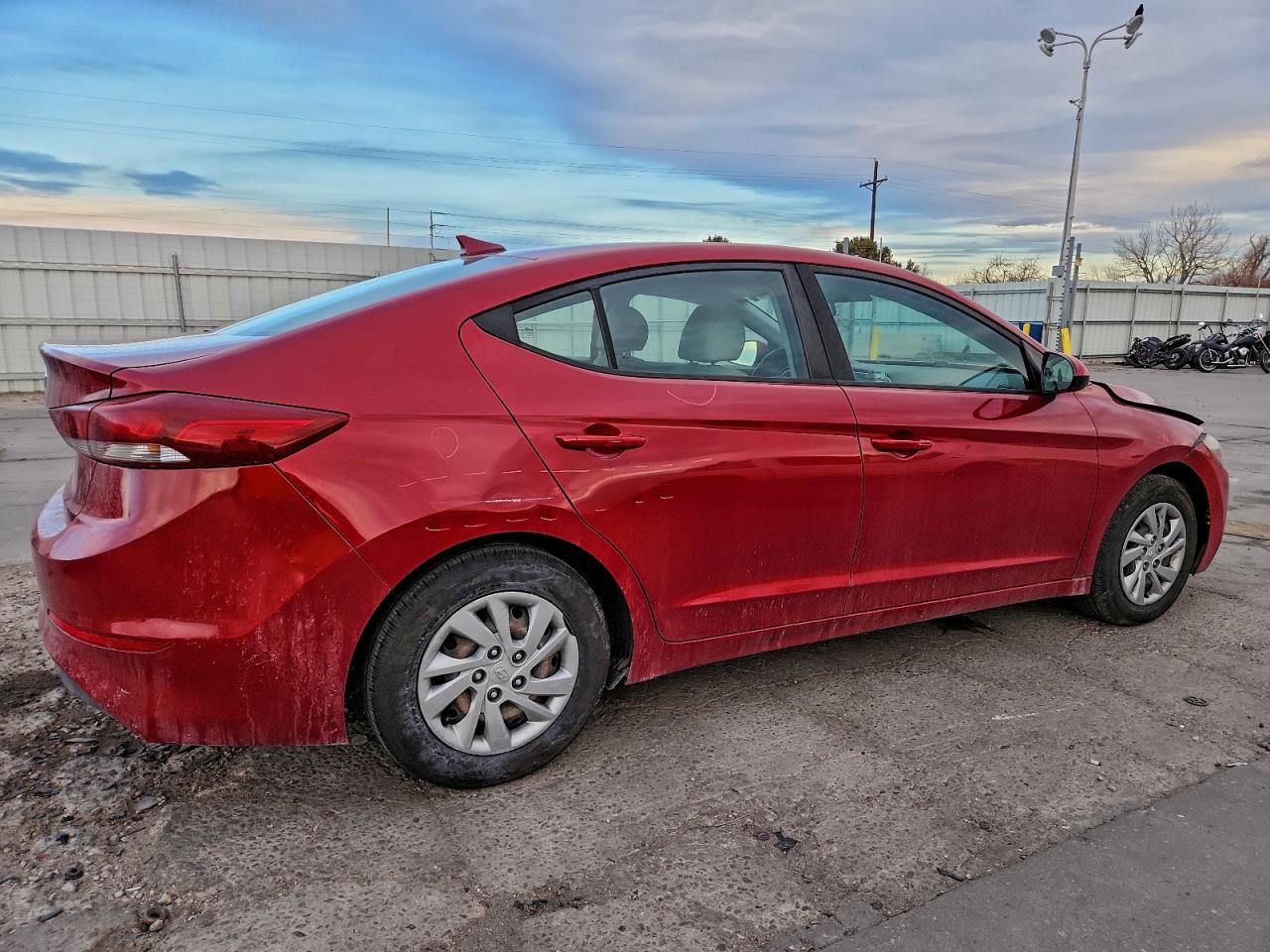 2017 HYUNDAI ELANTRA SE photo 3