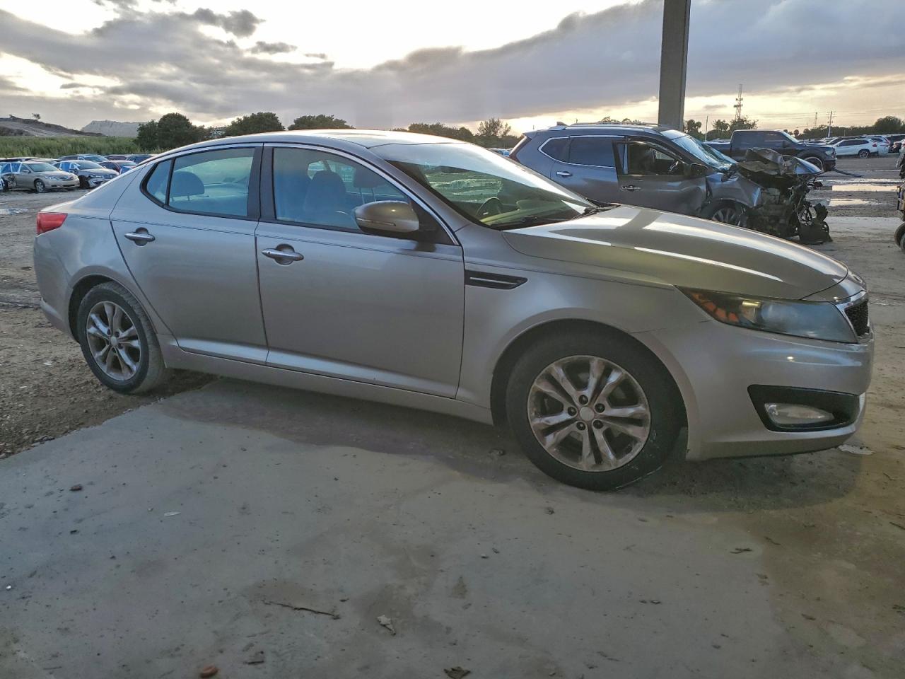 2012 KIA OPTIMA EX photo 4