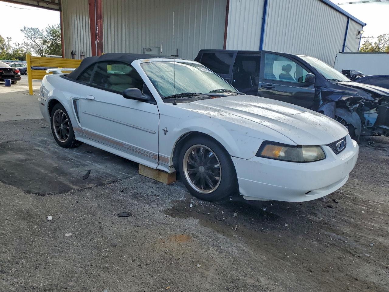 2003 FORD MUSTANG photo 4