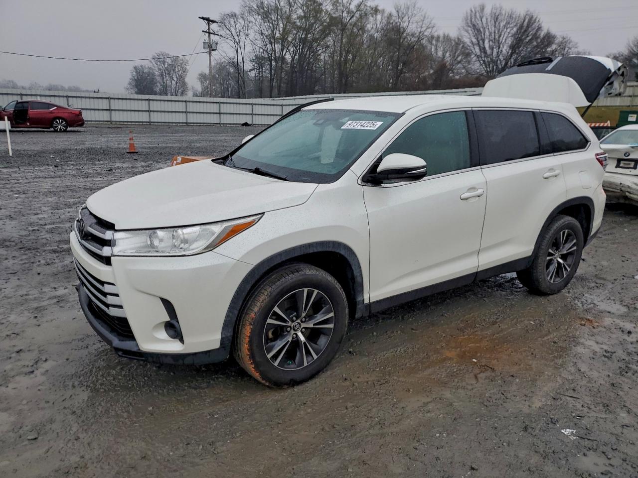2019 TOYOTA HIGHLANDER
