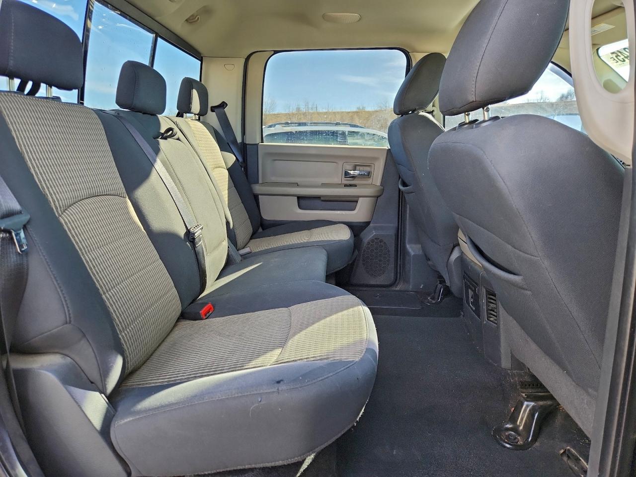 2010 DODGE RAM 1500 photo 10