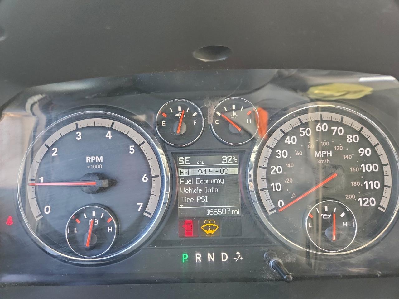 2010 DODGE RAM 1500 photo 9