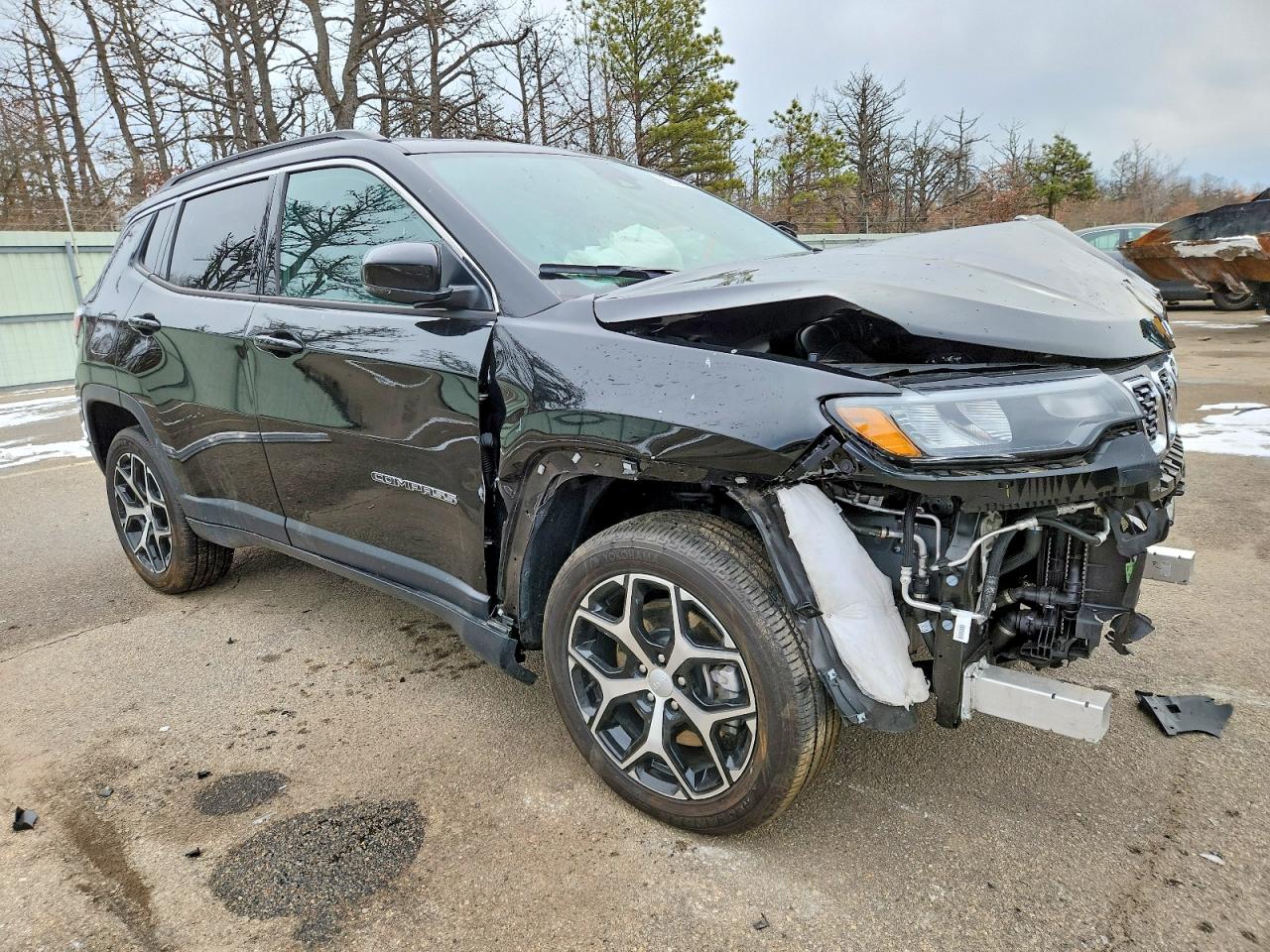 2024 JEEP COMPASS LIMITED photo 4
