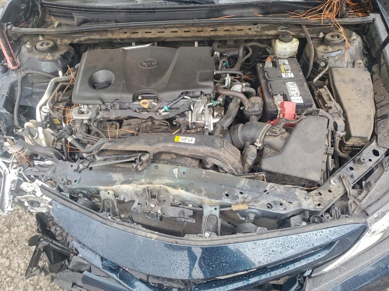 2018 TOYOTA CAMRY L photo 11