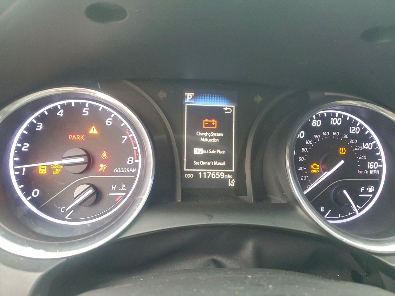 2018 TOYOTA CAMRY L photo 9
