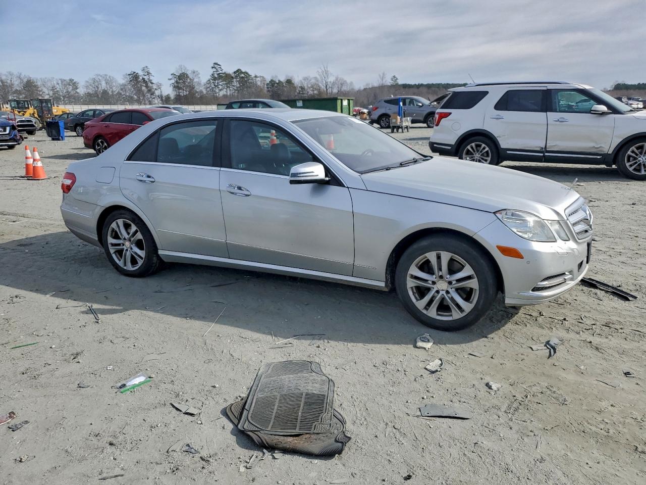 2011 MERCEDES-BENZ E 350 4MATIC photo 4