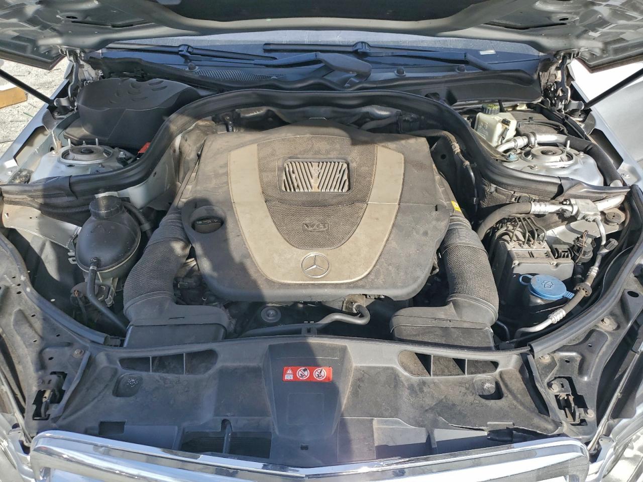 2011 MERCEDES-BENZ E 350 4MATIC photo 11