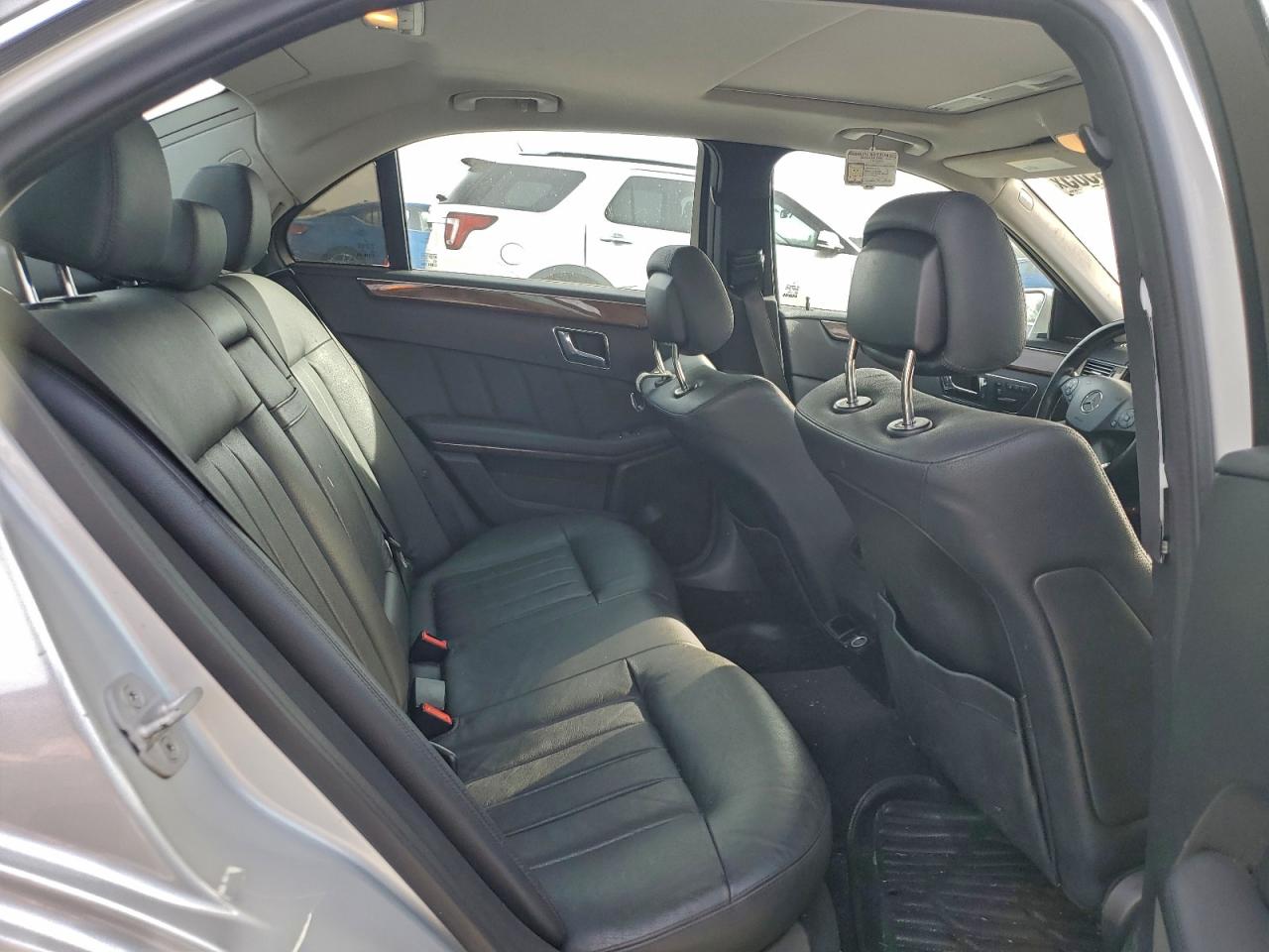 2011 MERCEDES-BENZ E 350 4MATIC photo 10
