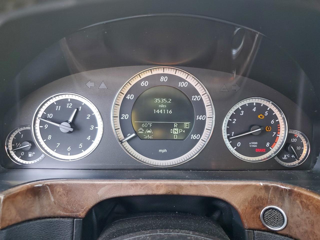 2011 MERCEDES-BENZ E 350 4MATIC photo 9