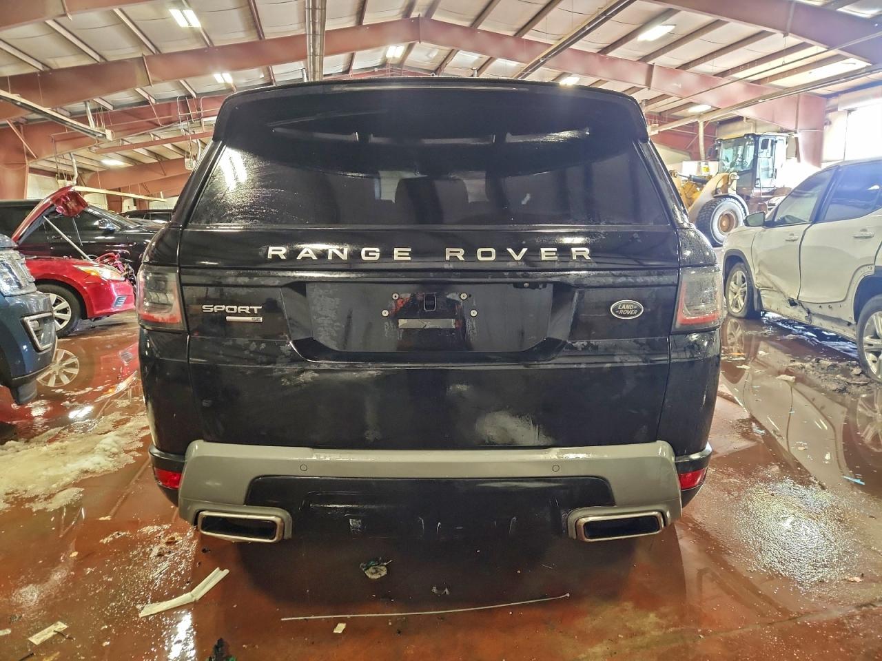 2018 LAND ROVER RANGE ROVER SPORT SE photo 16