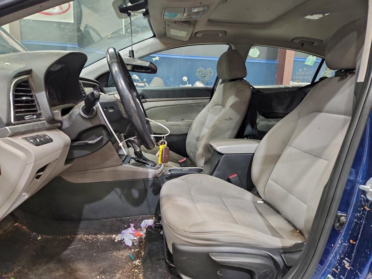 2018 HYUNDAI ELANTRA SEL photo 25