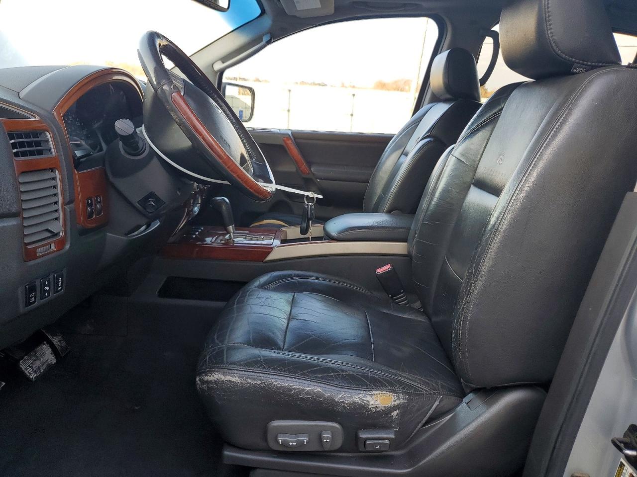 2006 INFINITI QX56 BASE photo 7