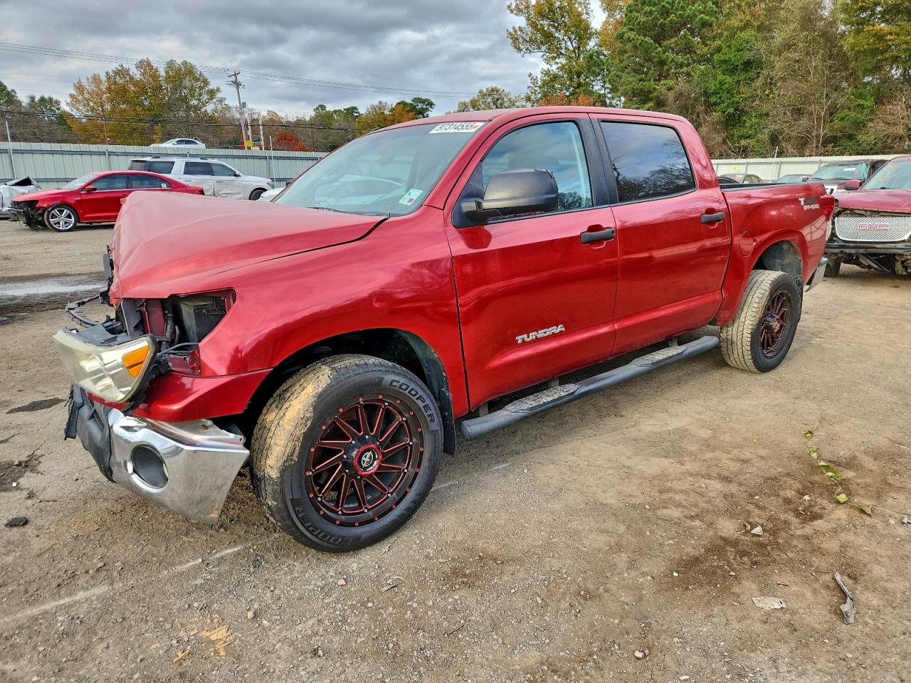 2013 TOYOTA TUNDRA