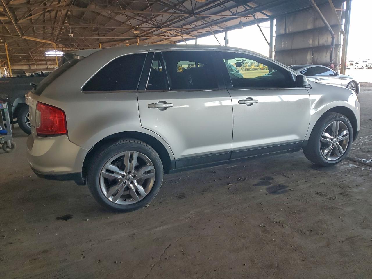 2011 FORD EDGE LIMITED photo 3
