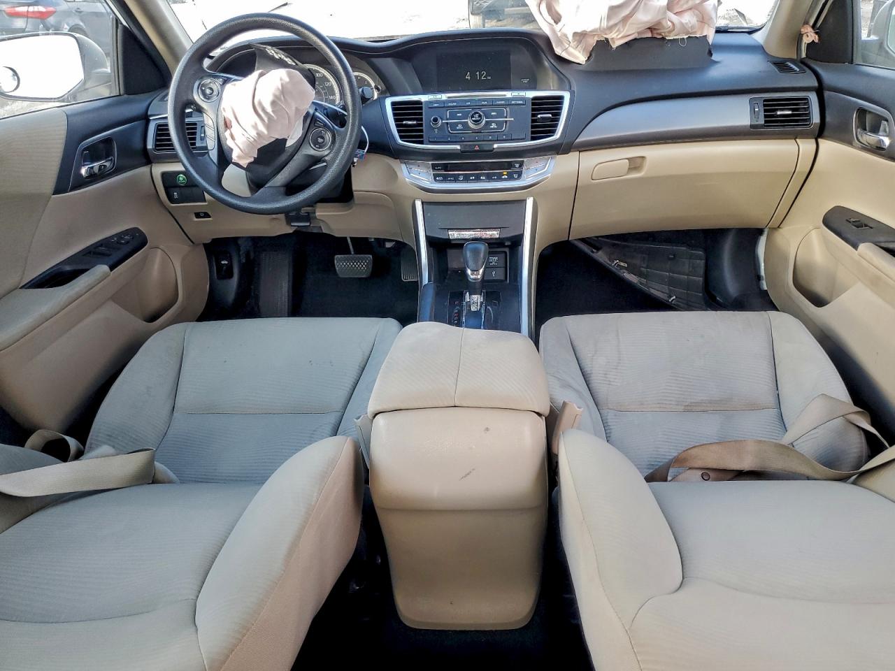2015 HONDA ACCORD LX photo 8
