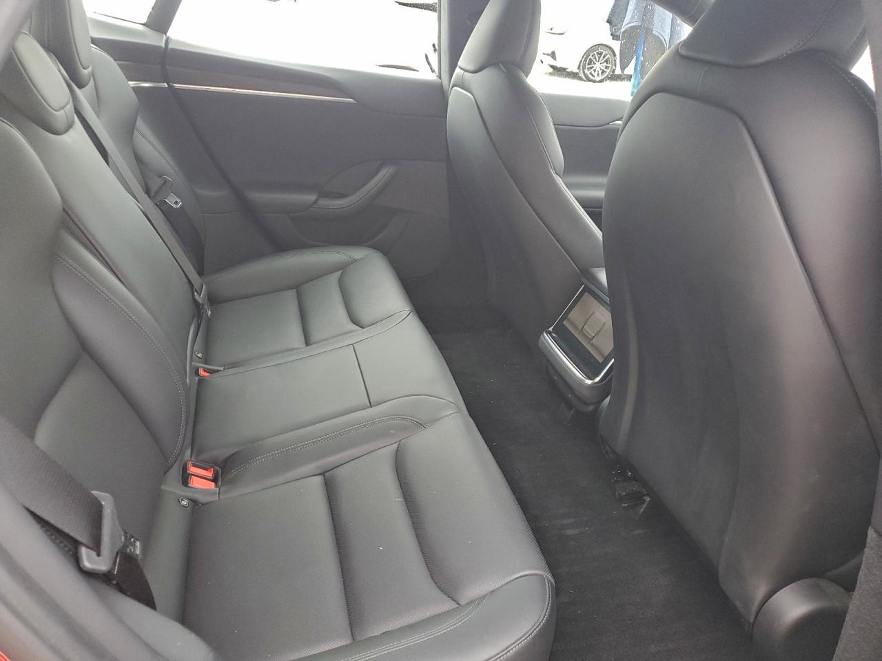 2022 TESLA MODEL S photo 19