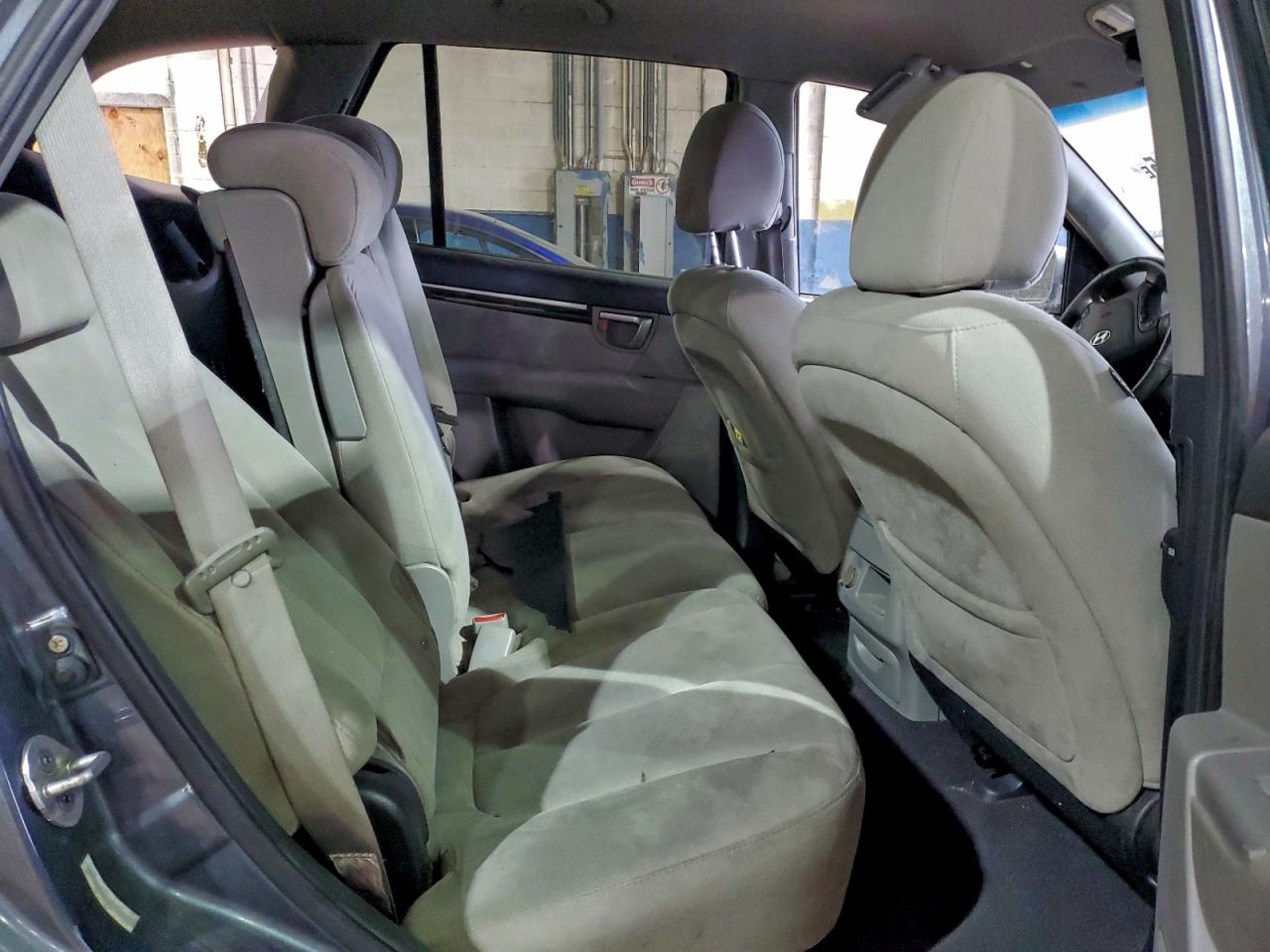 2009 HYUNDAI SANTA FE SE photo 31