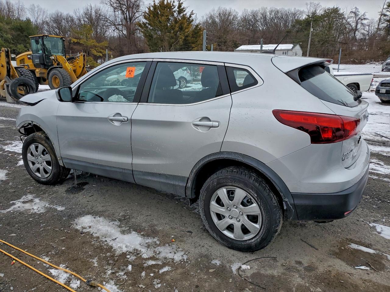 2019 NISSAN ROGUE SPORT S photo 2