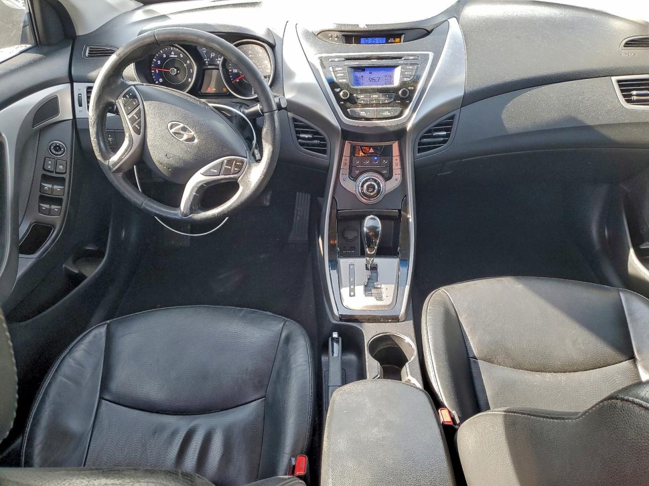 2013 HYUNDAI ELANTRA GLS photo 15
