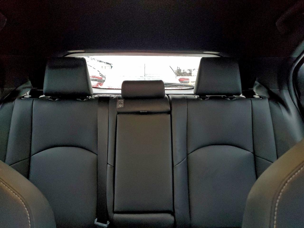 2021 LEXUS UX 250H photo 19