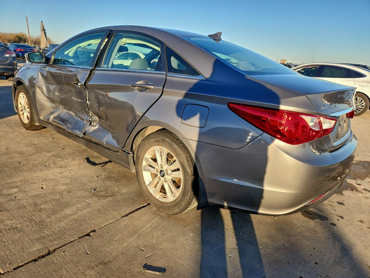 2013 HYUNDAI SONATA GLS photo 4